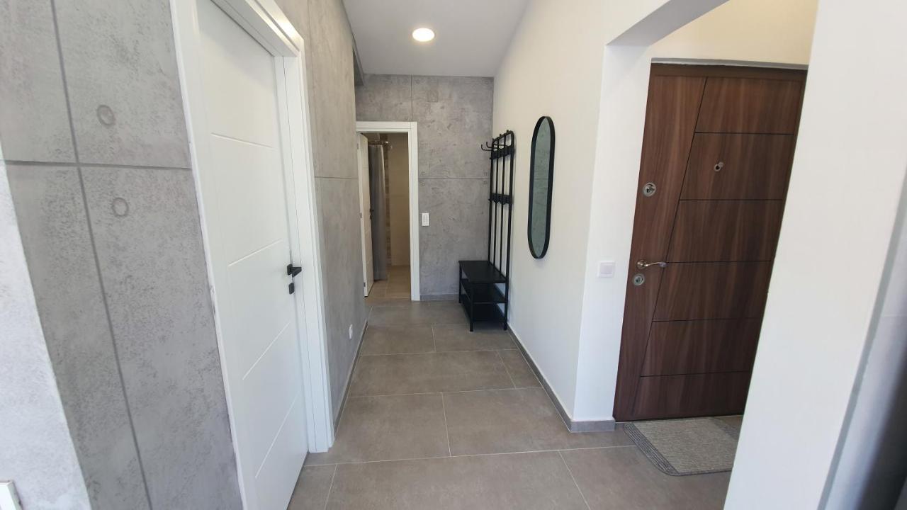 Porto Vista Penthouse Apartment Kumbor
